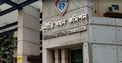 ৭০ জনের আয়কর নথি চেয়ে এনবিআরে চিঠি দুদকের