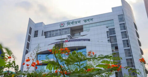 রোহিঙ্গাদের ভোটার থেকে বাদ দিতে কর্মপন্থা নির্ধারণে বসছে ইসি