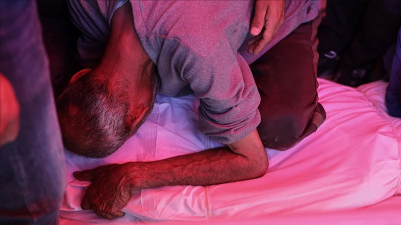 গাজায় ইসরায়েলি হামলায় নিহতের সংখ্যা ৫১ হাজার ৪০০ ছাড়াল