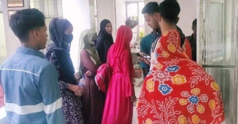 প্রবেশপত্র না পাওয়ায় এসএসসি পরীক্ষা দিতে পারছে না ১০ শিক্ষার্থী