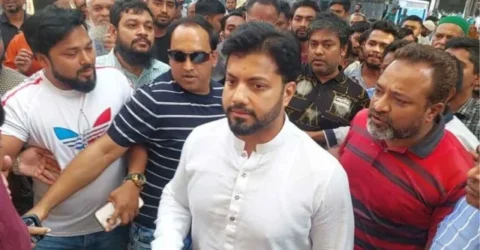 জনগণকে সঙ্গে নিয়ে থানা ঘেরাওয়ের হুঁশিয়ারি ইশরাকের