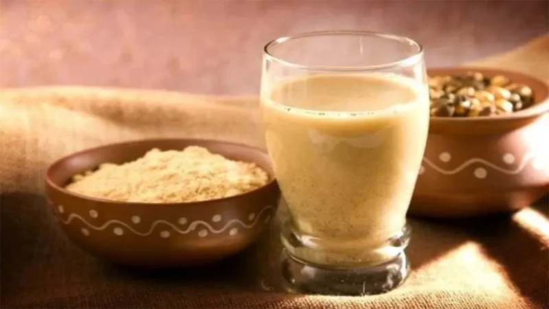গরমে পেট ঠান্ডা রাখতে উপকারী ছাতুর নানা পানীয়