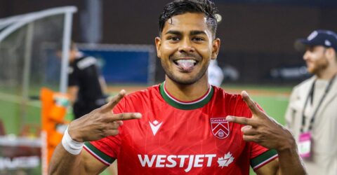 কোনো চাহিদার কথা জানাননি বাংলাদেশি এই বংশোদ্ভূত বাংলাদেশের পরের ম্যাচের জন্যই প্রস্তুত সামিত, অপেক্ষা পাসপোর্টের