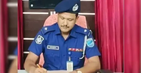 ‘১০ লাখ টাকা লাভ করলা, ১০ টাকার জিলাপি খাওয়াইলা না’ অডিও ফাঁসের পর ওসি প্রত্যাহার