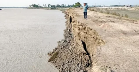 ৫০০ একর মৎস্য খামার বিলীনের শঙ্কা মিরসরাইয়ে