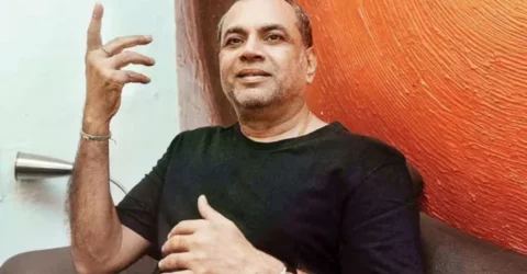 হাঁটুর চোট সারাতে নিজের মূত্র পান করেছিলেন পরেশ রাওয়াল
