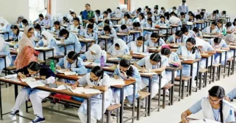 মাধ্যমিকে বসেছে সোয়া ১৯ লাখ পরীক্ষার্থী