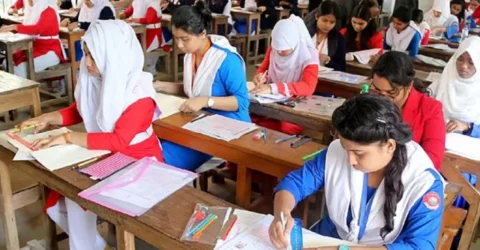 এসএসসি ও সমমানের পরীক্ষা শুরু