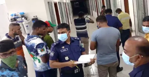পাবিপ্রবির নির্মাণাধীন হল থেকে অর্ধগলিত মরদেহ উদ্ধার