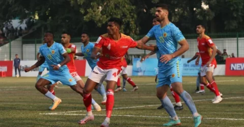 কুমিল্লায় আবাহনী-বসুন্ধরা বড় ম্যাচ আজ