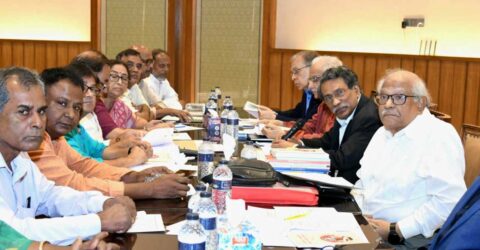 রাজনৈতিক দলগুলোর সঙ্গে সংলাপে অনেক বিষয়ে ঐকমত্য আছে : আলী রীয়াজ