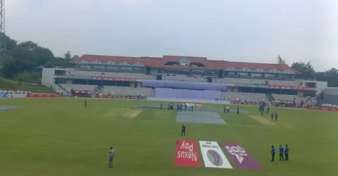 লাঞ্চের পর সিলেটে বৃষ্টির বাগড়া
