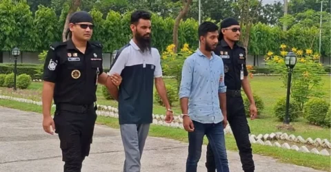 মেয়েকে উত্ত্যক্তের প্রতিবাদে বাবা খুন: প্রধান আসামিসহ গ্রেপ্তার ২