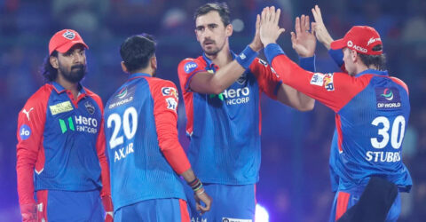 স্টার্ক-রাহুলদের দাপটে আইপিএলে দিল্লির ইতিহাস
