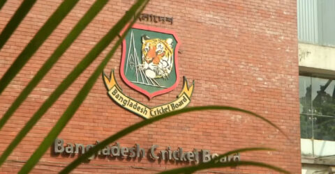 বিসিবিতে অভিযানের পর দুদক কর্মকর্তা ‘১৯-২০ কোটি টাকা লোপাটের প্রাথমিক আলামত পাওয়া গেছে’