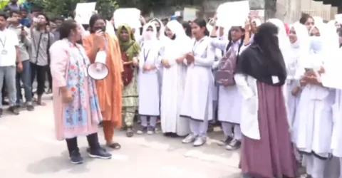 ৪৮ ঘণ্টার আল্টিমেটাম দিলেন পলিটেকনিক শিক্ষার্থীরা