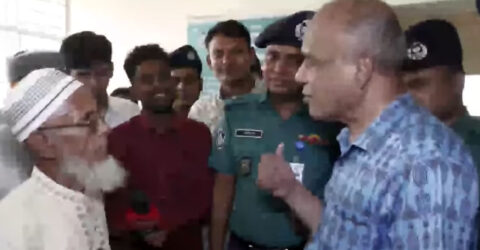 ৪ বিয়ে করে বিপাকে বৃদ্ধ, থানায় দেখা স্বরাষ্ট্র উপদেষ্টার সঙ্গে