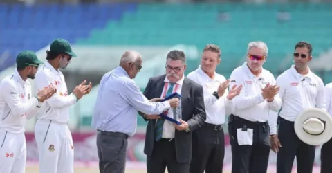 ‘তাসমানিয়ান টাইগার’ বিদায়ী সম্মাননা পেলেন চট্টগ্রামে