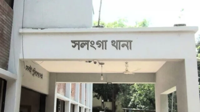 গৃহকর্মীকে ধর্ষণের অভিযোগে পিতা-পুত্র গ্রেপ্তার