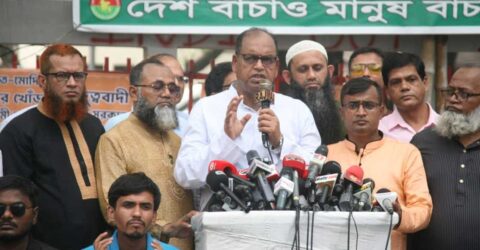 ‘ভারত ফ্যাসিস্টকে জায়গা দিয়ে নিজেকেও ফ্যাসিস্ট প্রমাণ করেছে’