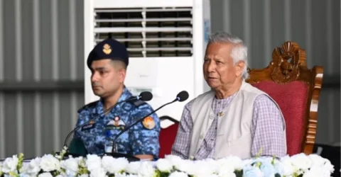 এমন এক বিশ্বে বাস করি যেখানে যুদ্ধের প্রস্তুতি না রাখাটা আত্মঘাতী: প্রধান উপদেষ্টা