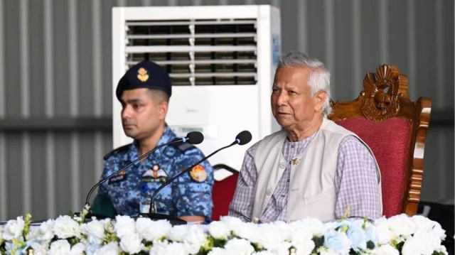 এমন এক বিশ্বে বাস করি যেখানে যুদ্ধের প্রস্তুতি না রাখাটা আত্মঘাতী: প্রধান উপদেষ্টা