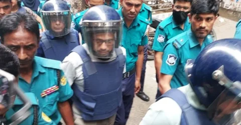৫ আগস্ট রাত আড়াইটা পর্যন্ত সংসদ ভবনে ‘লুকিয়ে’ থাকার কথা জানালেন পলক