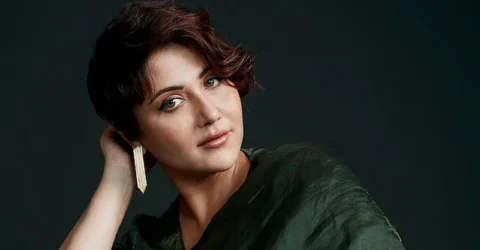 সবাই গায়ের উপর উঠে পড়ে, ইউটিউবার ও ভ্লগারদের উদ্দেশ্যে স্বস্তিকা