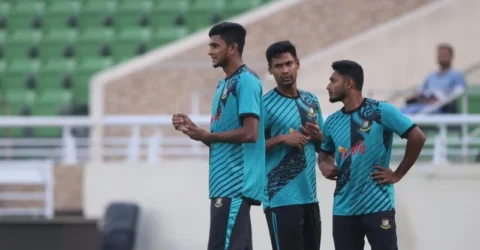 পাকিস্তান সফর নিয়ে ক্রিকেটারদের দুশ্চিন্তা