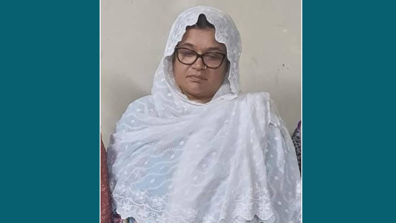 সংরক্ষিত আসনের সাবেক এমপি সেলিনা ইসলাম গ্রেপ্তার