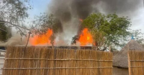 দক্ষিণ সুদানে হাসপাতালে বিমান হামলা, নিহত ৭