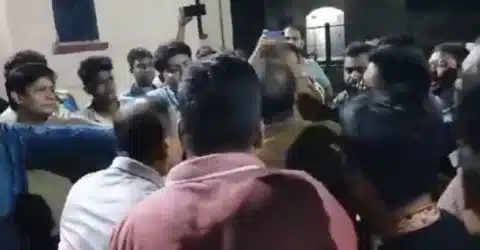 শেকৃবিতে ছাত্রদলের দু’পক্ষের হাতাহাতি, পরে বিস্ফোরণ
