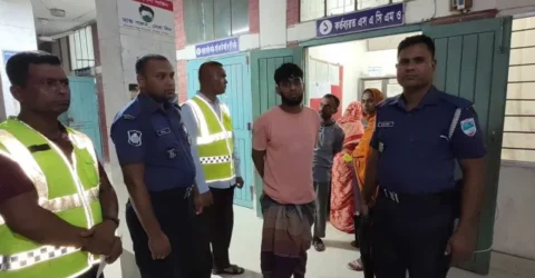 আসামি ধরতে গিয়ে পিটুনি খেল ওসিসহ ৭ পুলিশ