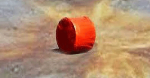 দাফনফেরত স্বজনের ওপর ককটেল হামলা