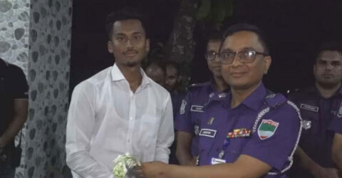 ১২০ টাকায় পুলিশে চাকরি পেলেন ২৫ জন’