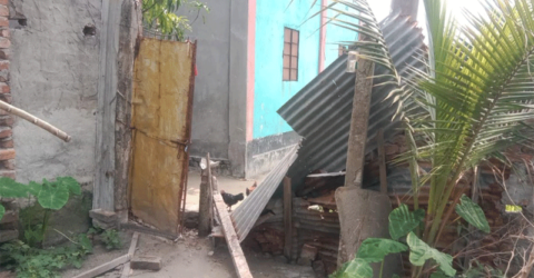 যুবদল নেতার বাড়িতে দুই দফায় হামলা, গুলিবর্ষণ ও ককটেল বিস্ফোরণ