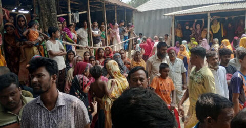 স্ত্রীকে মারধরে নিষেধ করায় বড় ভাইকে হাতুড়ি দিয়ে পিটিয়ে হত্যা