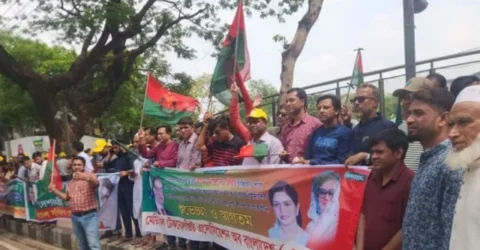 খালেদা জিয়া আগমন: স্লোগানে মুখর বিমানবন্দর থেকে ফিরোজা