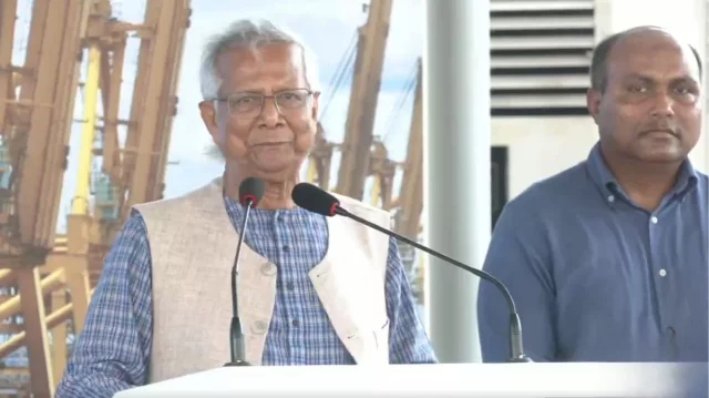 চট্টগ্রাম বন্দরকে বাদ দিয়ে অর্থনীতির অগ্রগতি অসম্ভব: প্রধান উপদেষ্টা