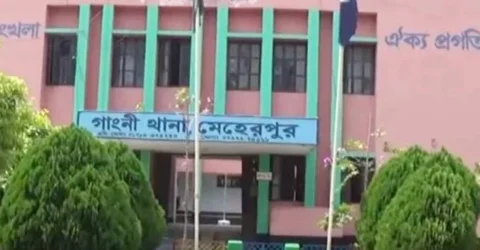 নামাজের সময় মসজিদের সামনে থেকে ৪ মোটরসাইকেল চুরি