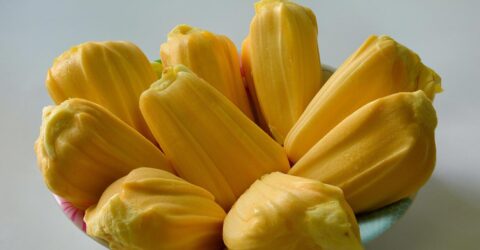 কাঁঠাল খাওয়ার এই উপকারিতাগুলো জানতেন?
