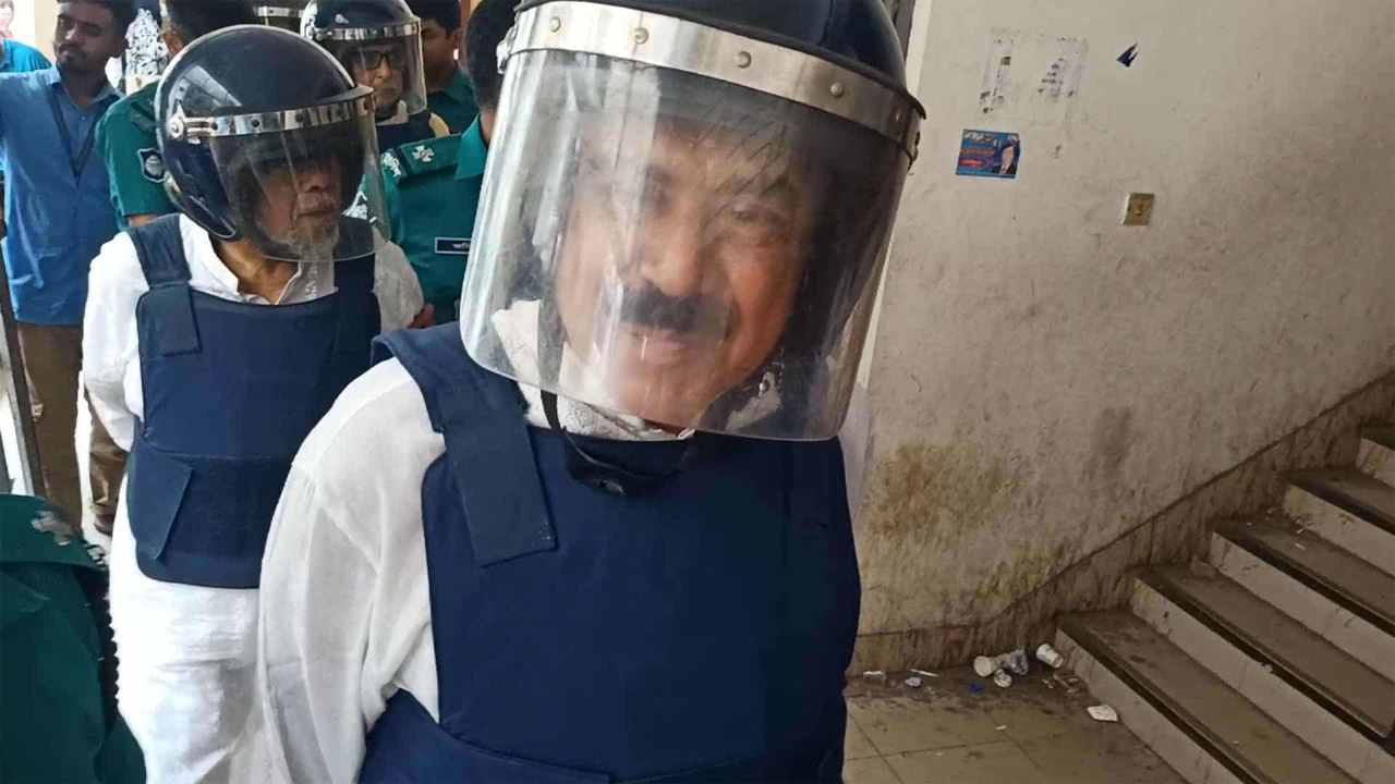 এই ক্ষমতা বেশি দিন টিকবে না, বললেন শাজাহান খান