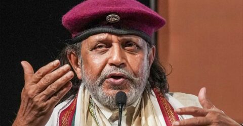 বাড়ি নিয়ে আইনি জটিলতায় মিঠুন চক্রবর্তী