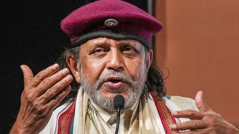 বাড়ি নিয়ে আইনি জটিলতায় মিঠুন চক্রবর্তী