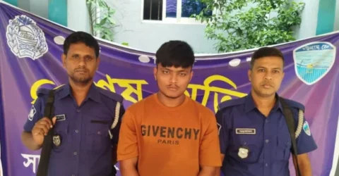 ছেলেকে পুলিশে দিলেন বিএনপি নেতা, পুলিশও অবাক!