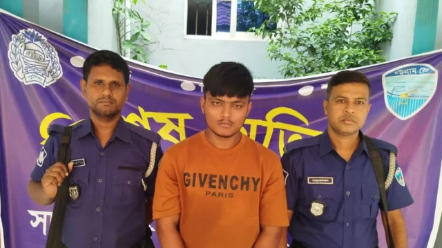 ছেলেকে পুলিশে দিলেন বিএনপি নেতা, পুলিশও অবাক!