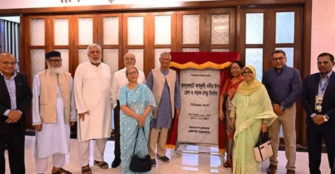 কালুরঘাট সেতুর ভিত্তিপ্রস্তর স্থাপন, নেই প্রধান উপদেষ্টার নাম