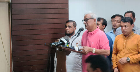 সরকার নির্বাচন দিতে একটু পিছপা হচ্ছে : জয়নুল আবদিন ফারুক