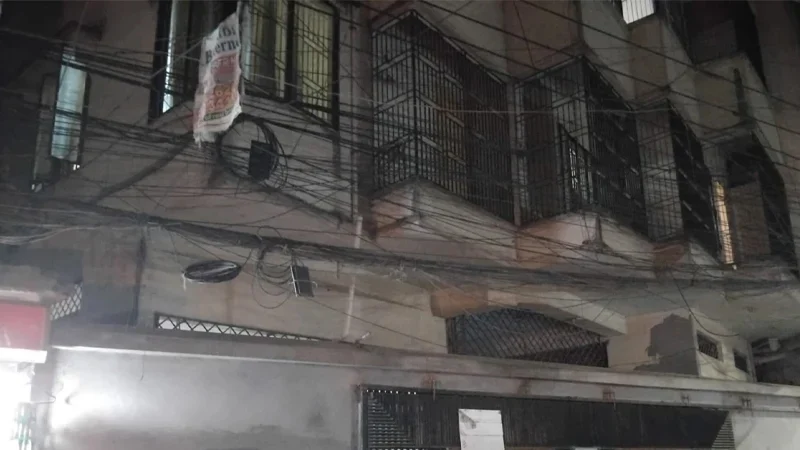 শেওড়াপাড়ায় দুই বোনকে হত্যা: সিসিটিভিতে দেখতে পাওয়া যুবক গ্রেপ্তার