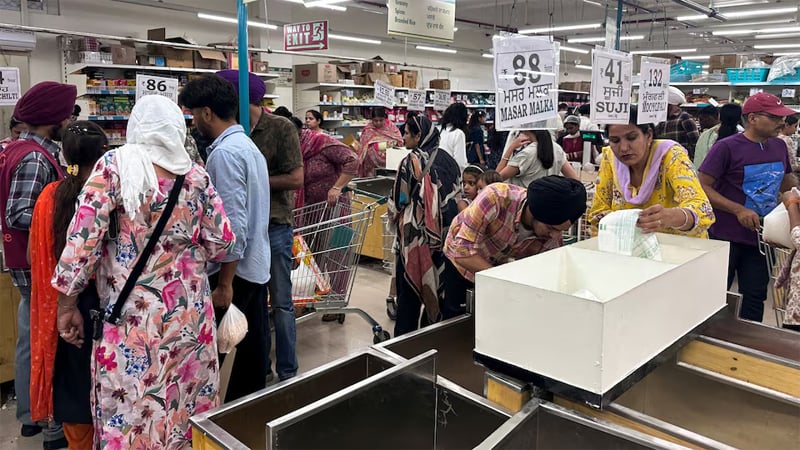 যুদ্ধের শঙ্কায় সীমান্তের বাসিন্দাদের রাত কাটছে বাংকারে, খাবার-ওষুধ মজুত